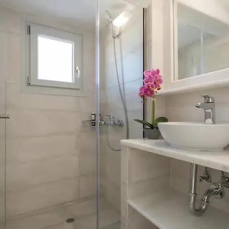 Maisonette Sail Privete Pool And Sea View ヴィラ *